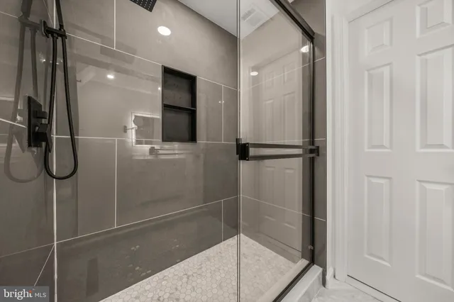 $599,900 | 17316 Dr Bird Road, Silver Spring, MD 20906