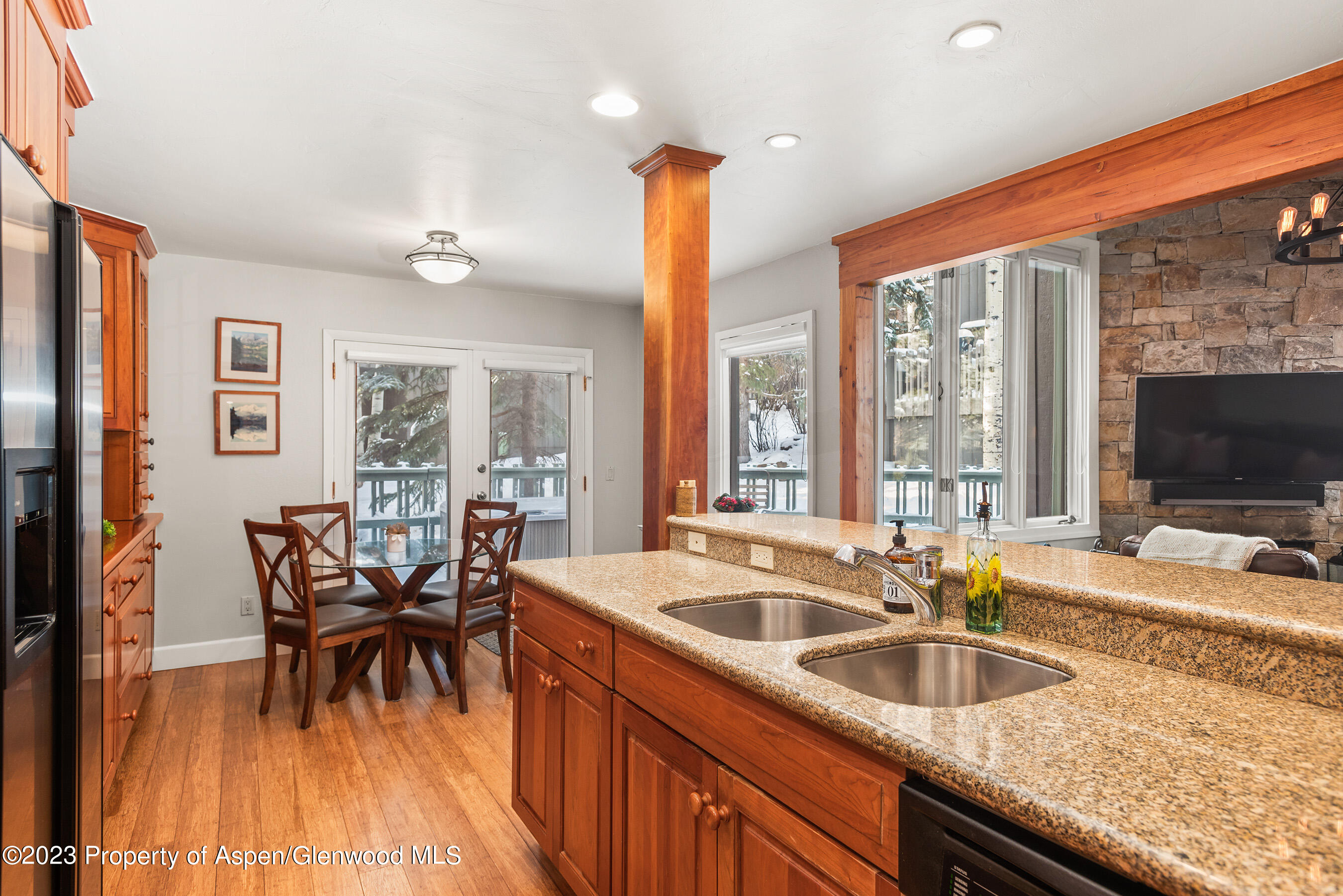 383 Meadow Ranch Road, Unit F4C Snowmass Village, CO 81615 - Photo 11 of 13 MeadowRanch383_DASH_23120407