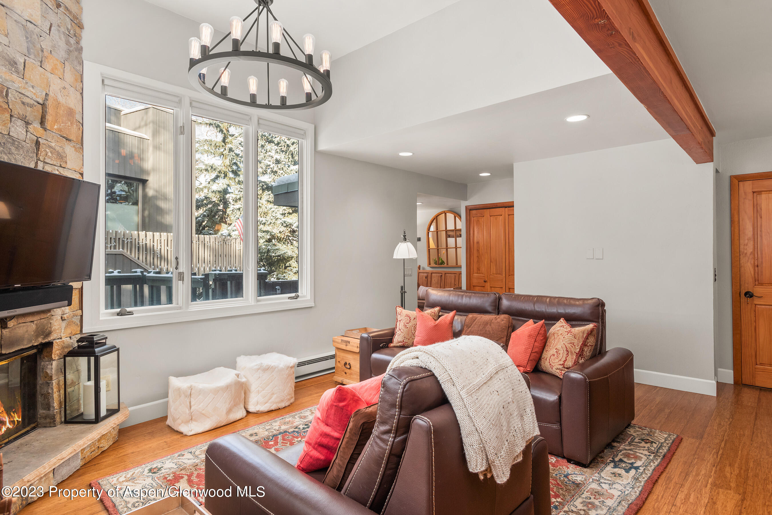 383 Meadow Ranch Road, Unit F4C Snowmass Village, CO 81615 - Photo 12 of 13 MeadowRanch383_DASH_23120405