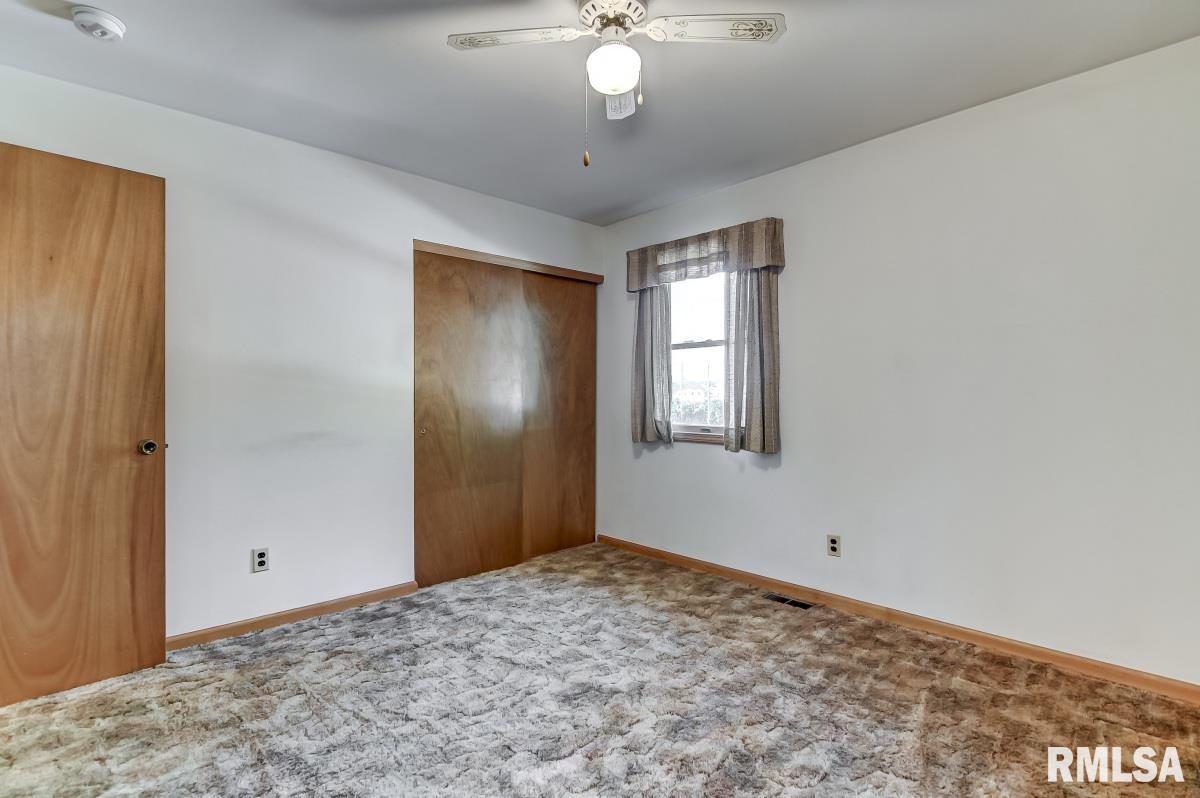 411 West Browning Road Springfield, IL 62707 - Photo 16 of 36