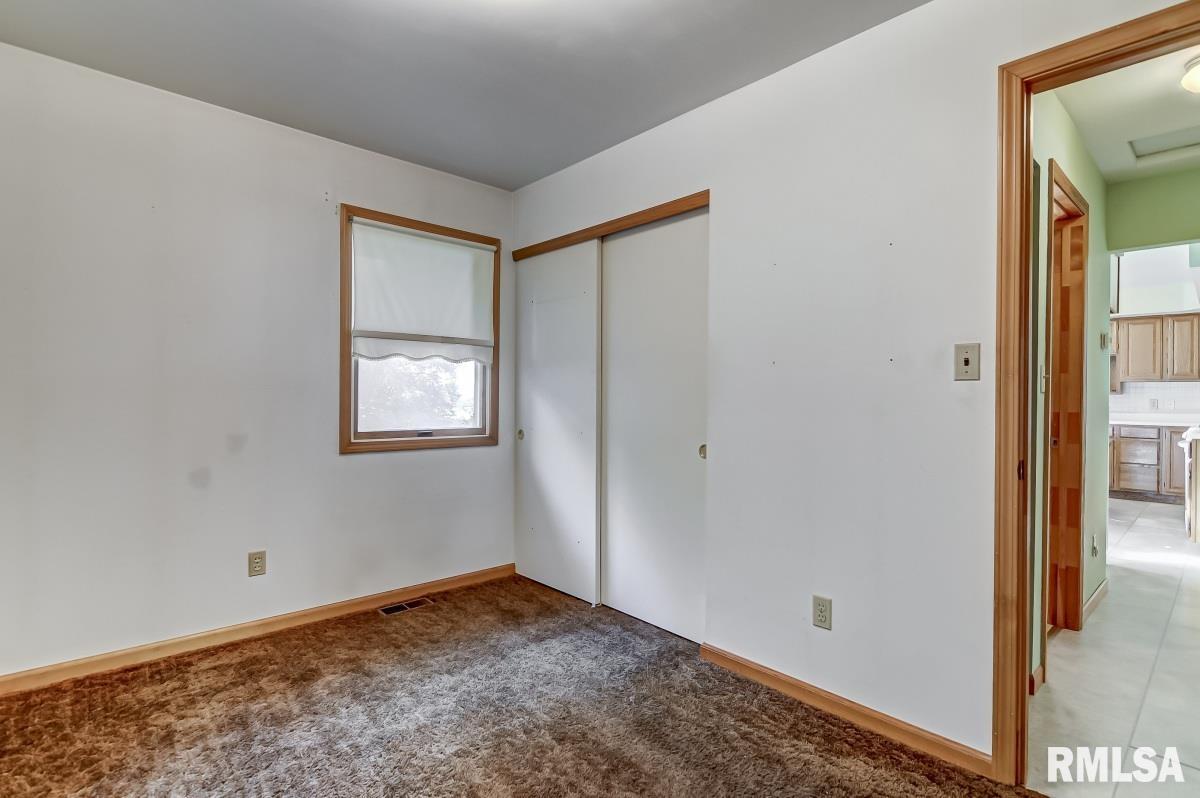 411 West Browning Road Springfield, IL 62707 - Photo 18 of 36