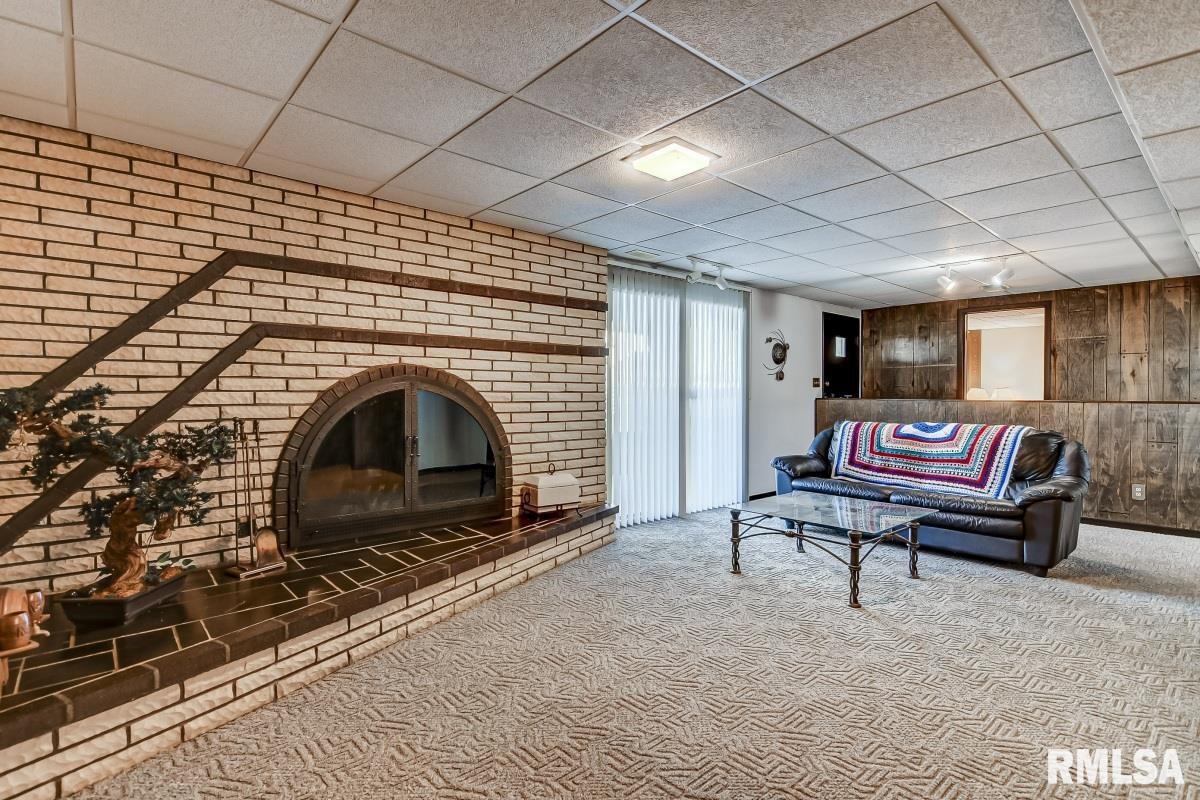 411 West Browning Road Springfield, IL 62707 - Photo 23 of 36