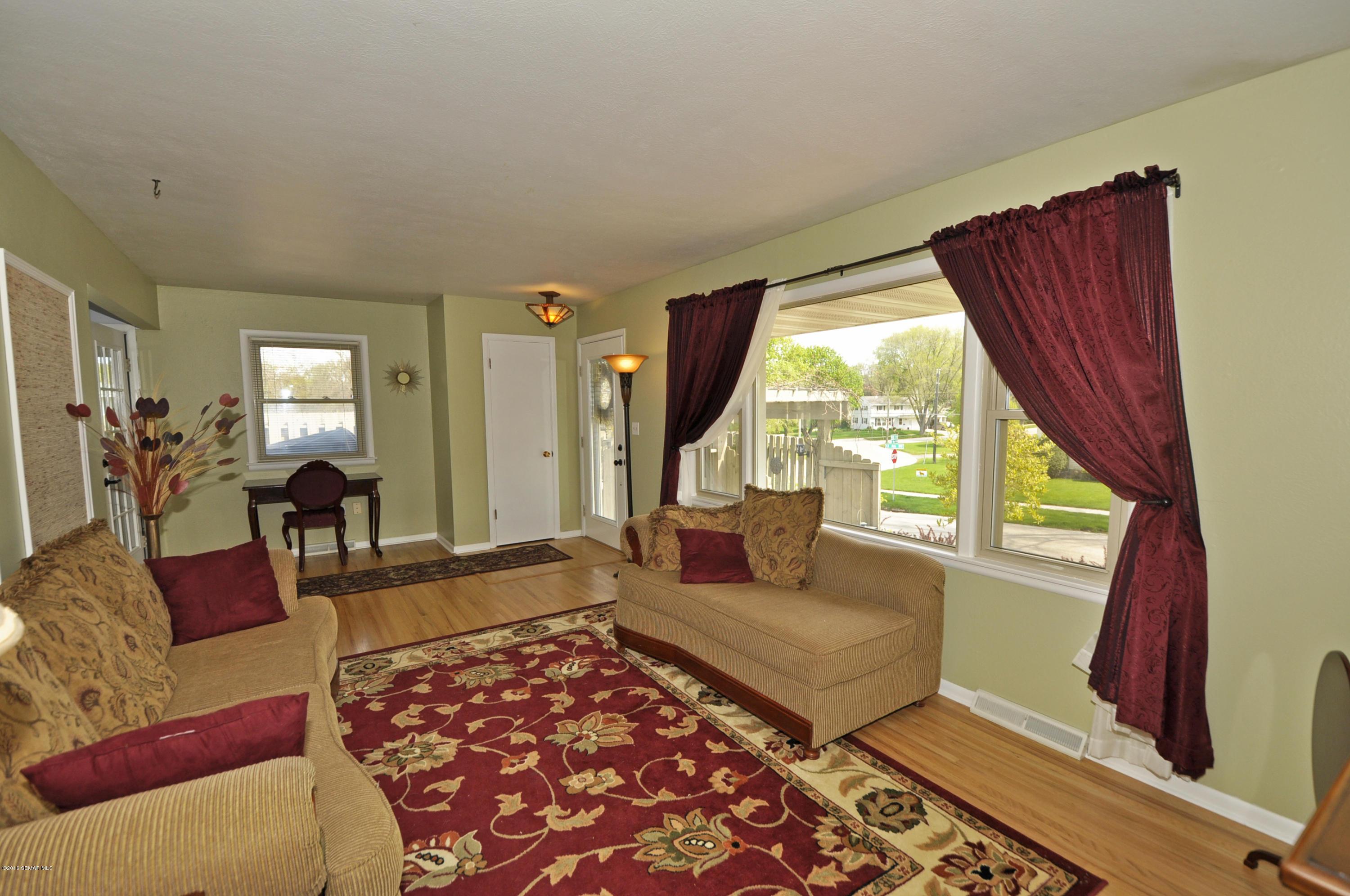 2117 13th Avenue Northwest Rochester, MN 55901 - Photo 4 of 22