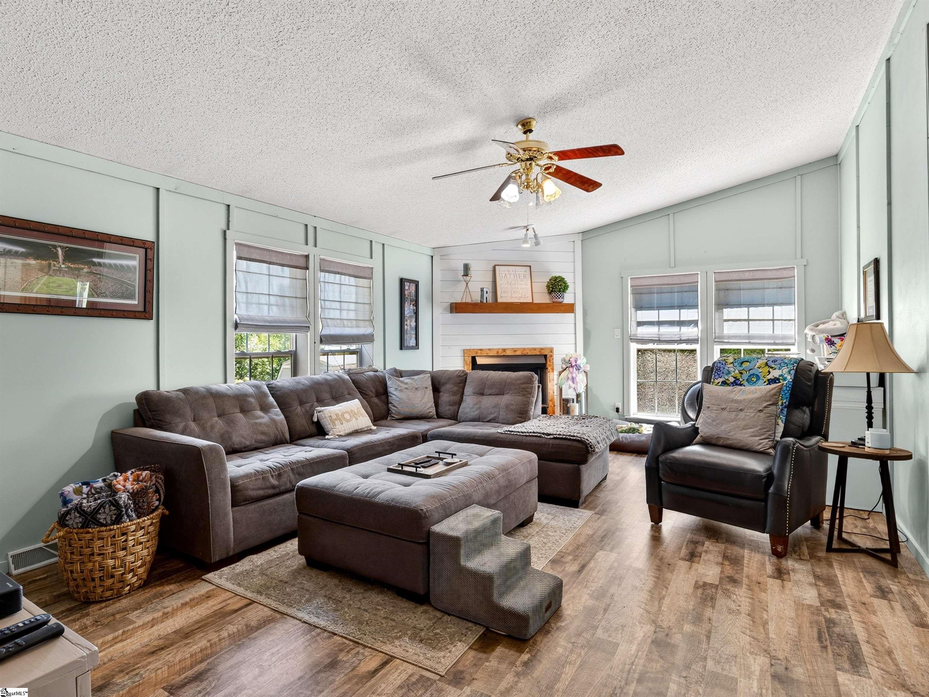 107 Lakeview Drive Inman, SC 29349 - Photo 17 of 50