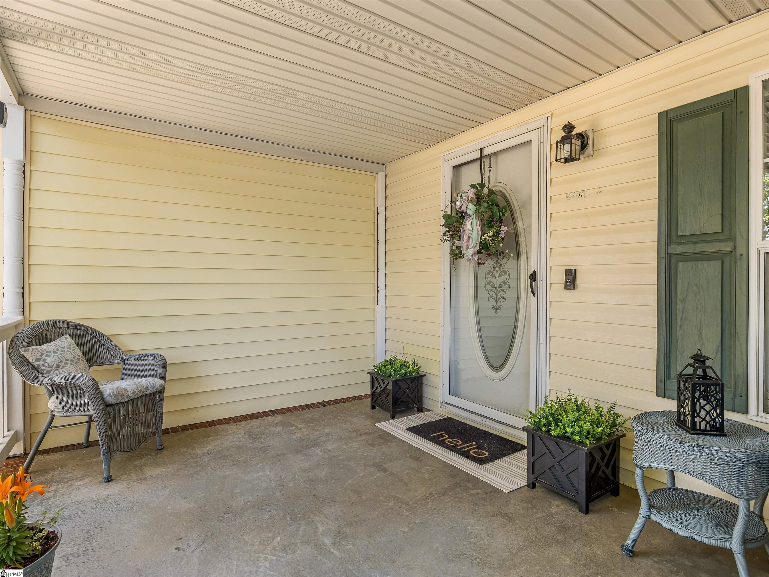 107 Lakeview Drive Inman, SC 29349 - Photo 5 of 50