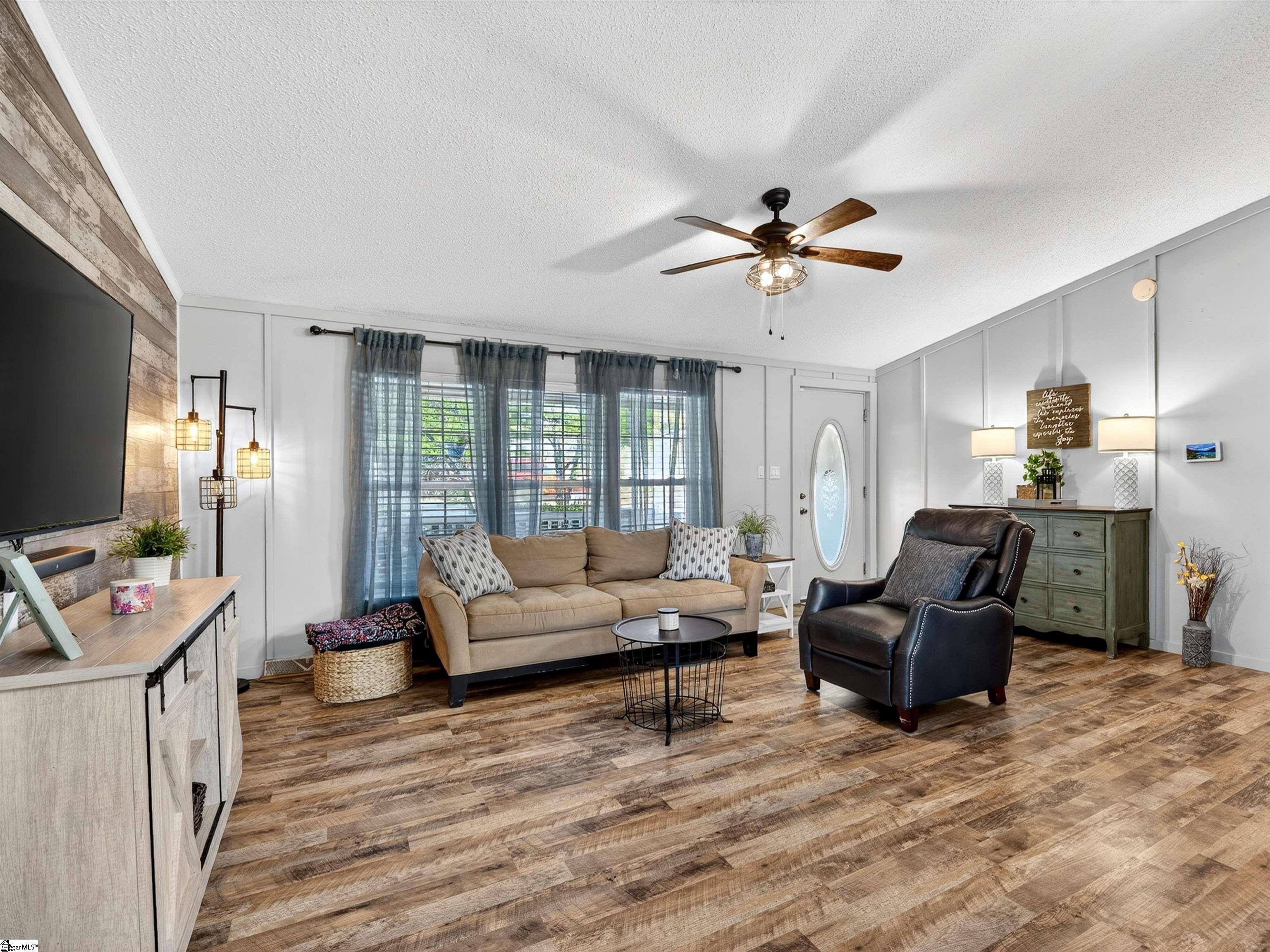 107 Lakeview Drive Inman, SC 29349 - Photo 9 of 50