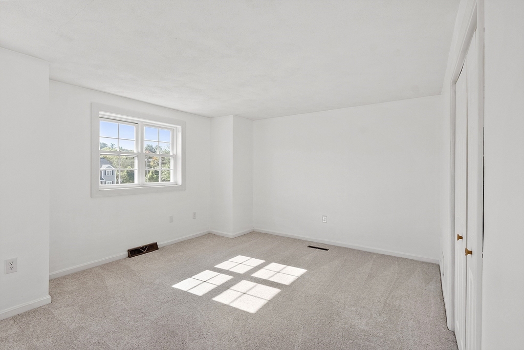 34 Lowell Road, Unit 13 Pepperell, MA 01463 - Photo 19 of 39