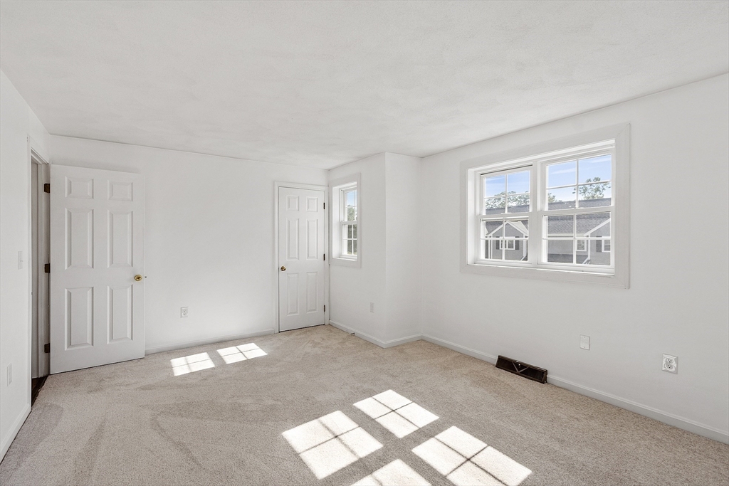 34 Lowell Road, Unit 13 Pepperell, MA 01463 - Photo 21 of 39