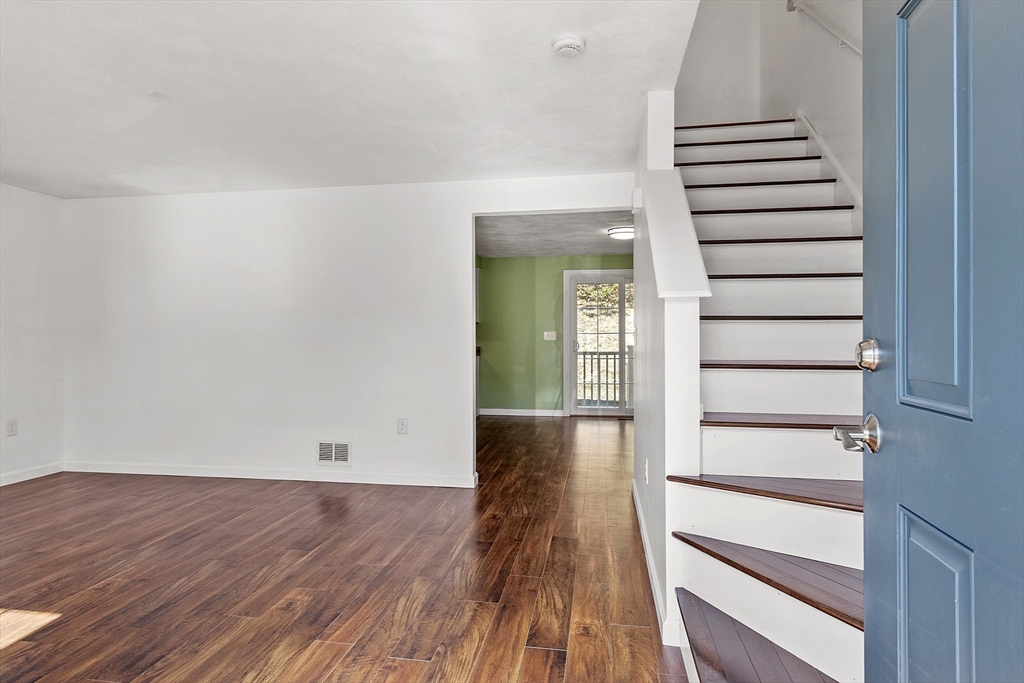 34 Lowell Road, Unit 13 Pepperell, MA 01463 - Photo 6 of 39