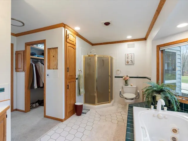 $1,584,600 | 4510 Camper Landing Road Northwest, Cass Lake, MN 56633