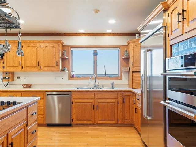 $1,584,600 | 4510 Camper Landing Road Northwest, Cass Lake, MN 56633