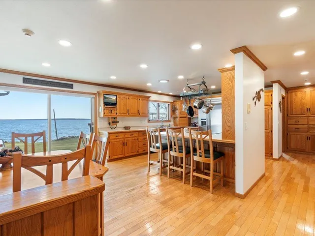 $1,584,600 | 4510 Camper Landing Road Northwest, Cass Lake, MN 56633