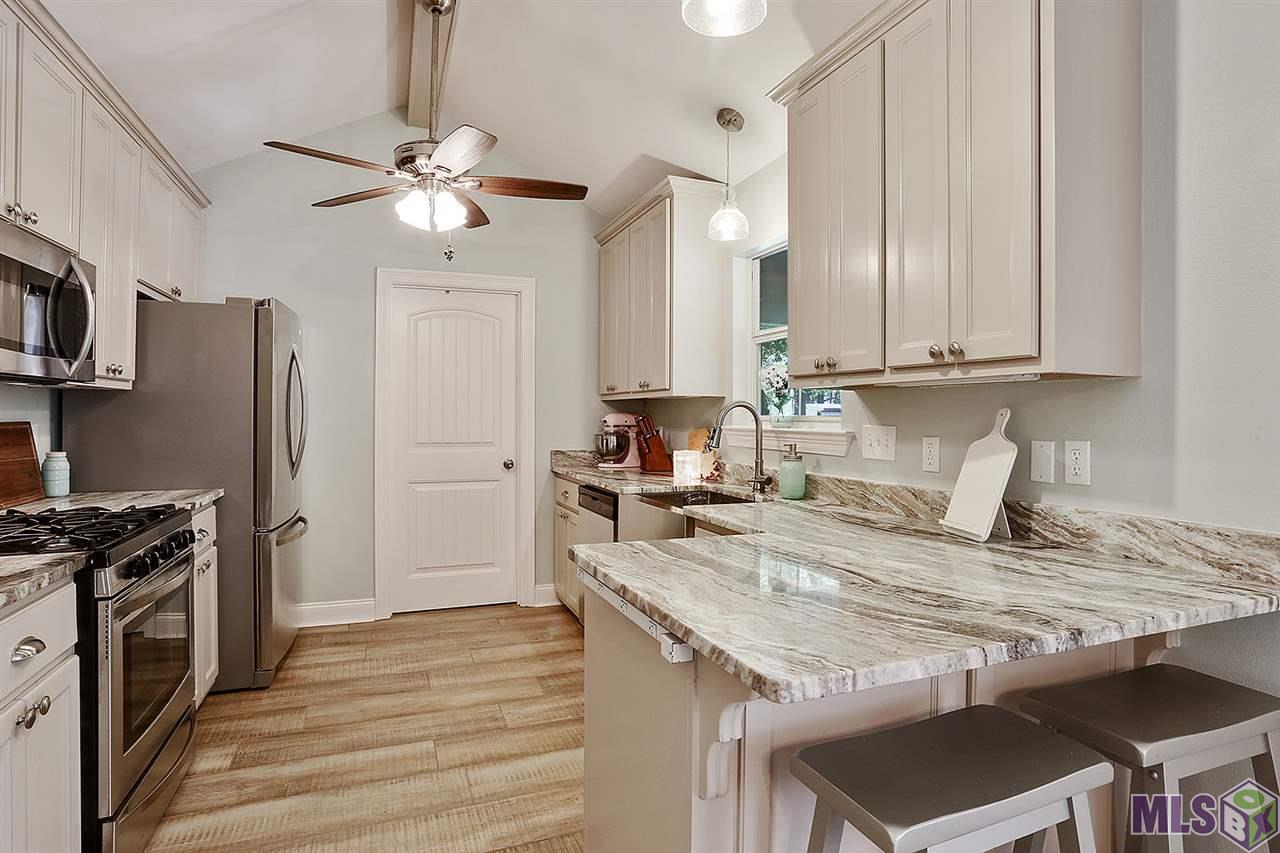 9103 Highland Gardens Road Baton Rouge, LA 70811 - Photo 6 of 12