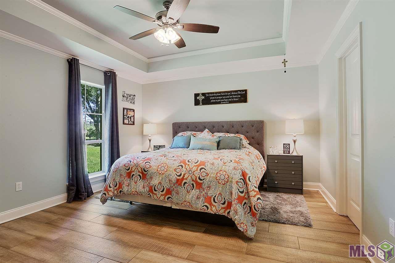 9103 Highland Gardens Road Baton Rouge, LA 70811 - Photo 8 of 12