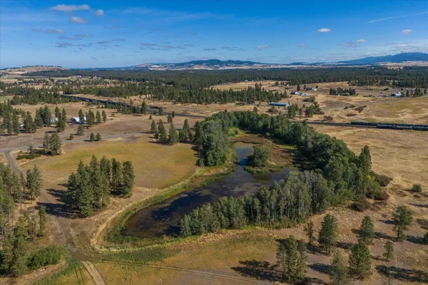 $3,100,000 | 102 East Cameron Road, Spangle, WA 99031