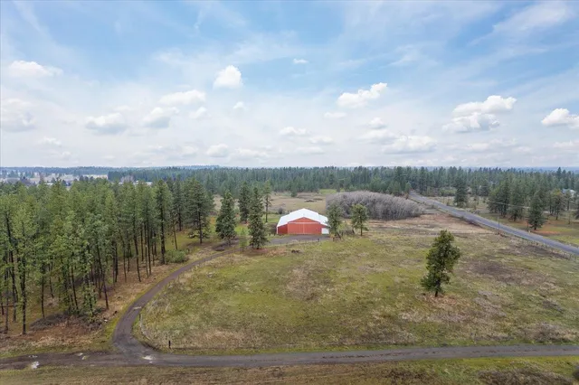 $3,100,000 | 102 East Cameron Road, Spangle, WA 99031