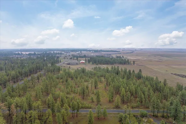 $3,100,000 | 102 East Cameron Road, Spangle, WA 99031