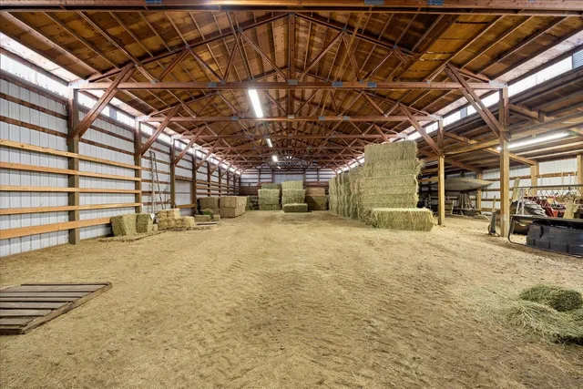 $3,100,000 | 102 East Cameron Road, Spangle, WA 99031