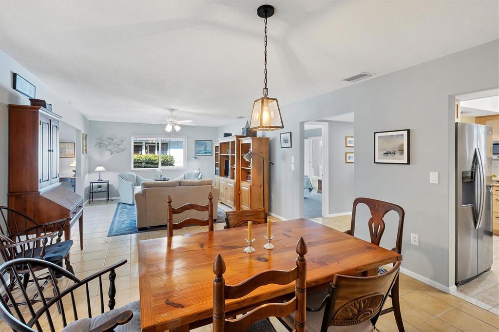 1521 Lakeside Way, Unit 149 Sarasota, FL 34232 - Photo 13 of 41