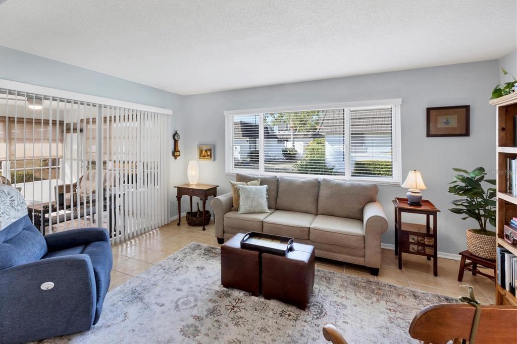 1521 Lakeside Way, Unit 149 Sarasota, FL 34232 - Photo 17 of 41