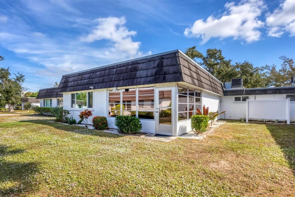 1521 Lakeside Way, Unit 149 Sarasota, FL 34232 - Photo 32 of 41