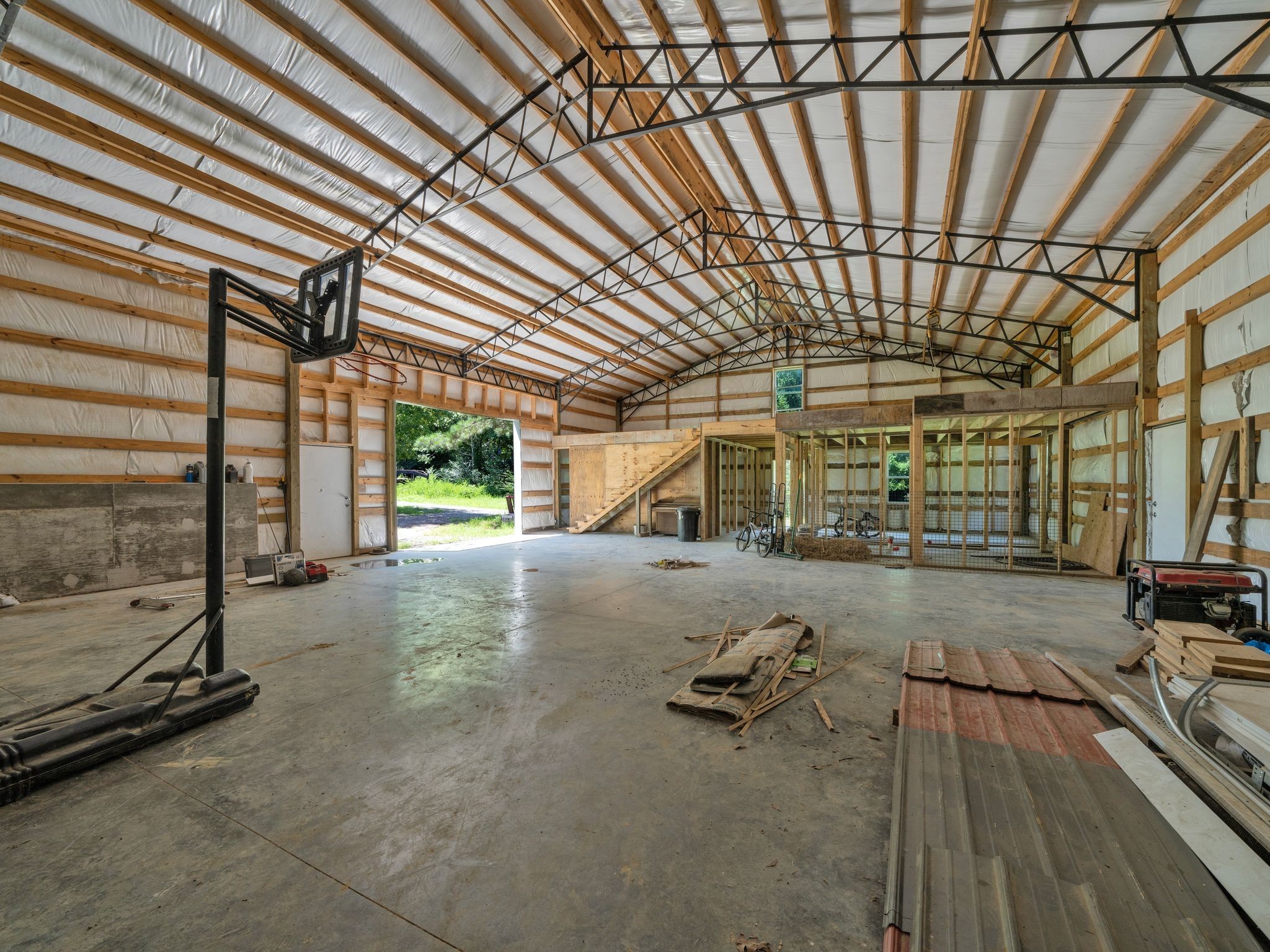 509 Iron Hill Road Burns, TN 37029 - Photo 38 of 40 a view of a room with gym equipment