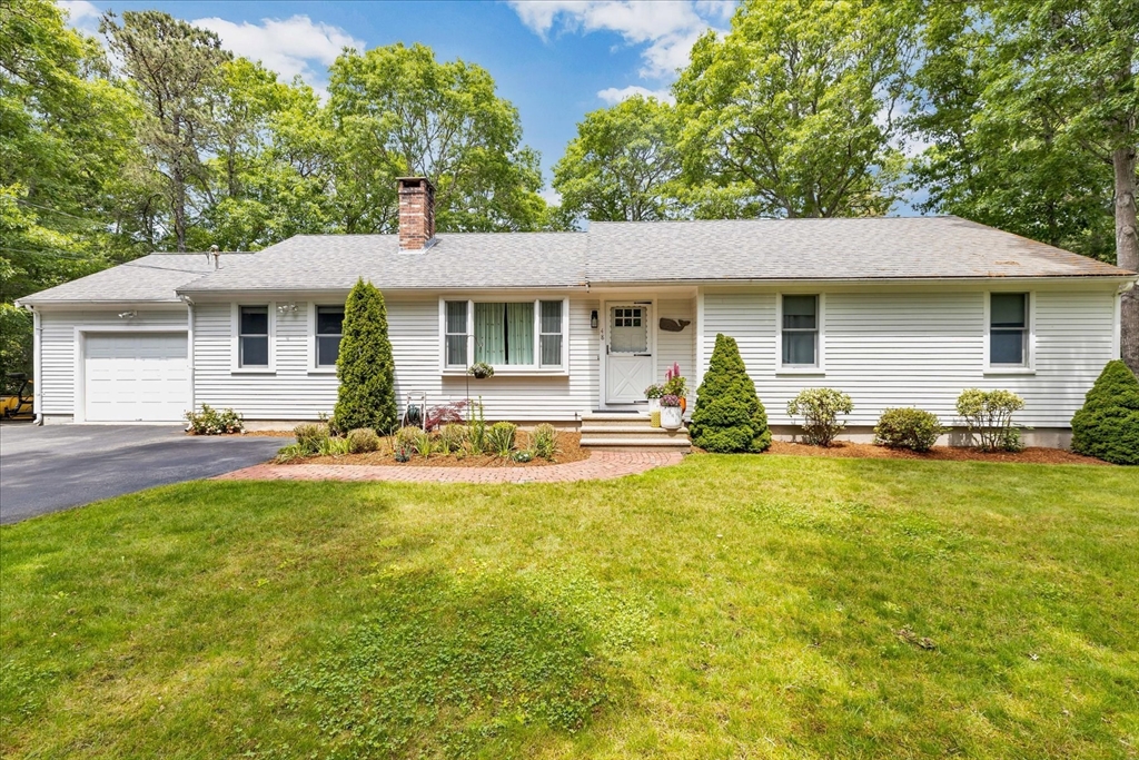 48 Bridgets Path Barnstable, MA 02632 - Photo 2 of 32 Gallery Image 2