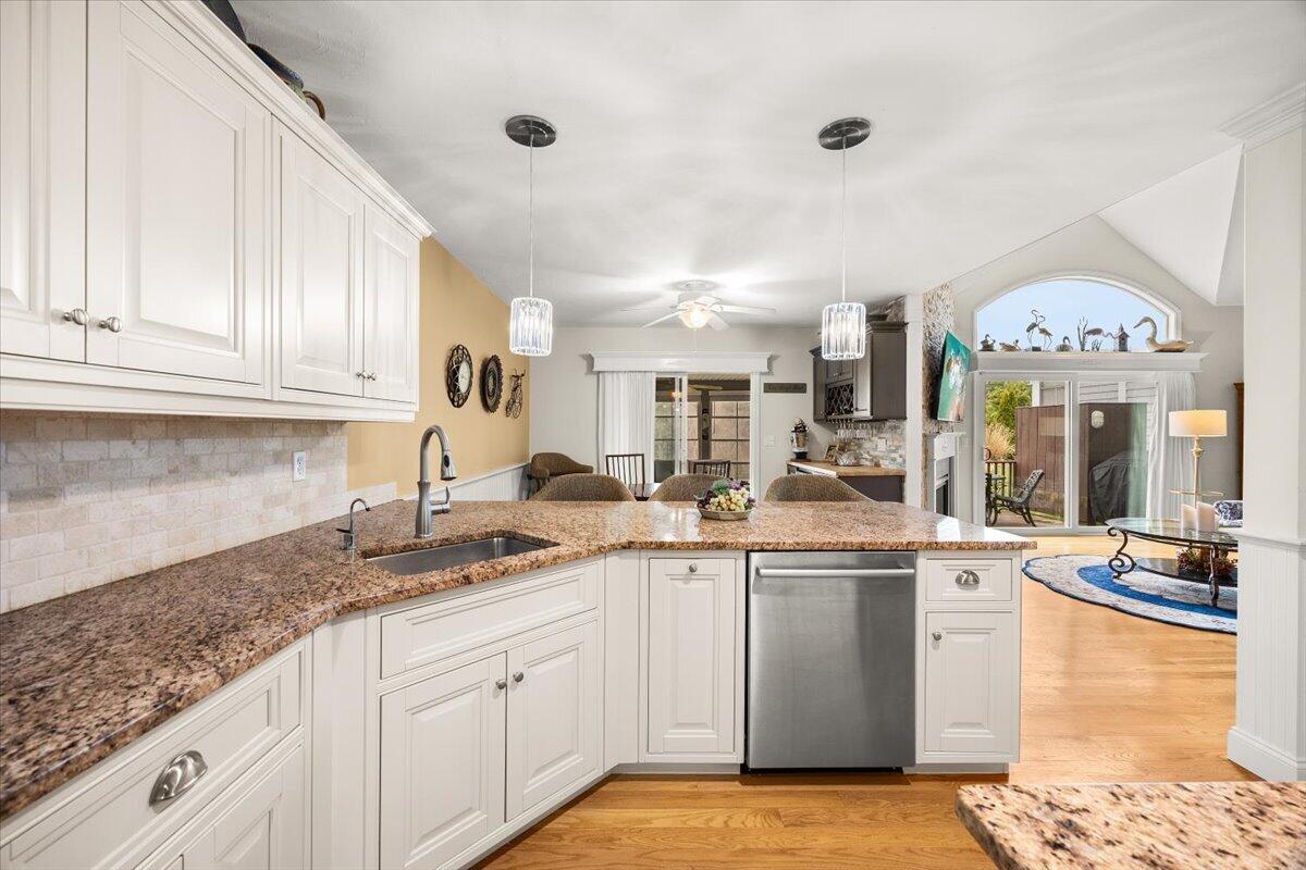 22 Prestwick Road, Unit 22 Bourne, MA 02532 - Photo 14 of 59 19-0054_Prestwick Rd