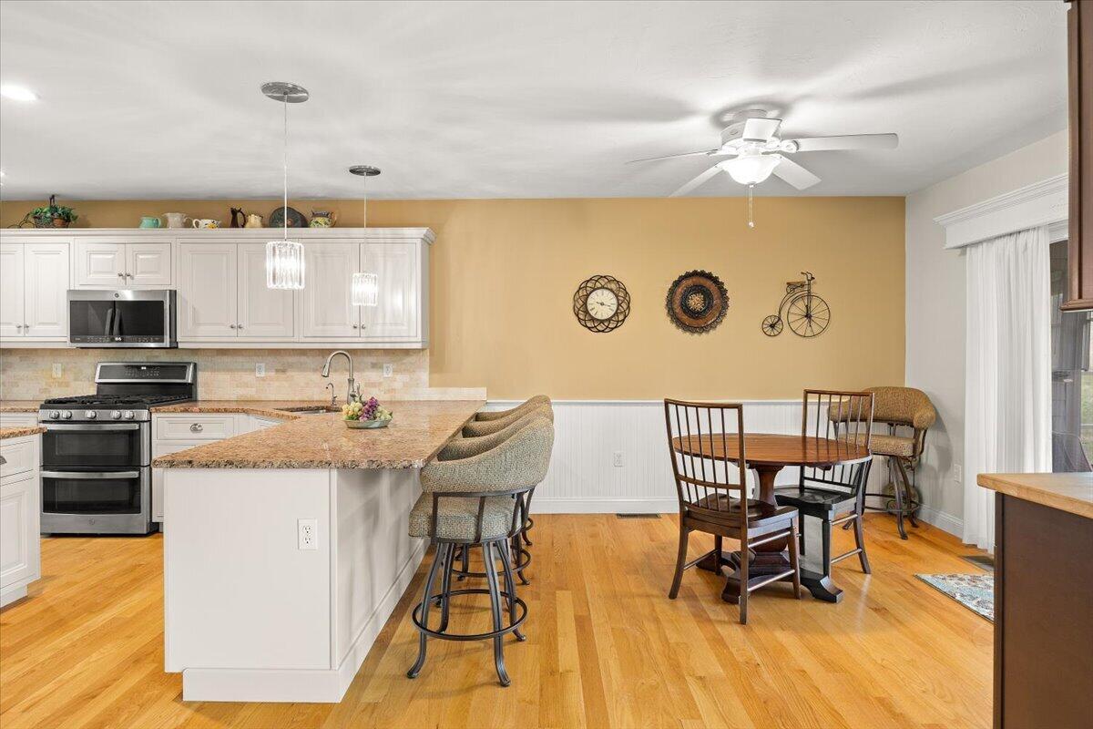 22 Prestwick Road, Unit 22 Bourne, MA 02532 - Photo 16 of 59 21-0060_Prestwick Rd
