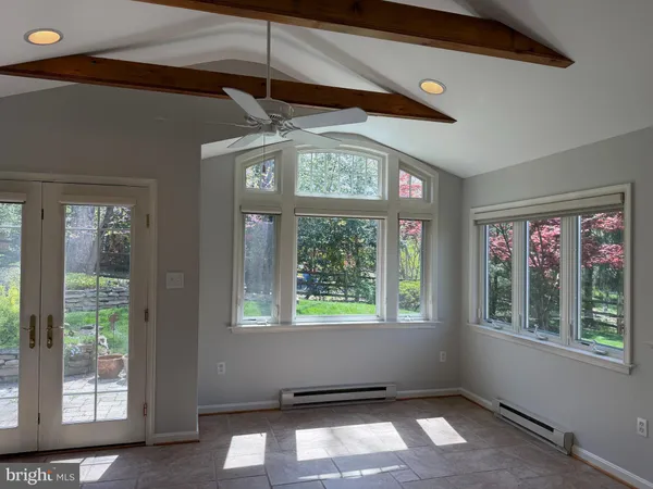 $1,299,000 | 1505 Snughill Court, Vienna, VA 22182