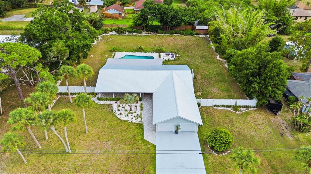 1707 Belvidere Road Englewood, FL 34223 - Photo 15 of 62