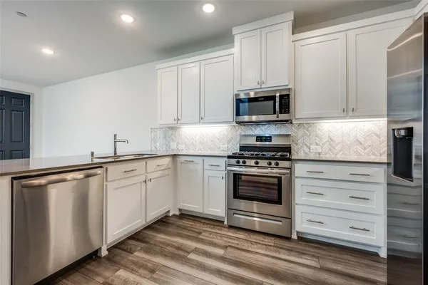 $2,400 | 1060 Homestead Way, Argyle, TX 76226