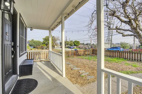 $2,198,000 | 192 Aviador Avenue, Millbrae, CA 94030