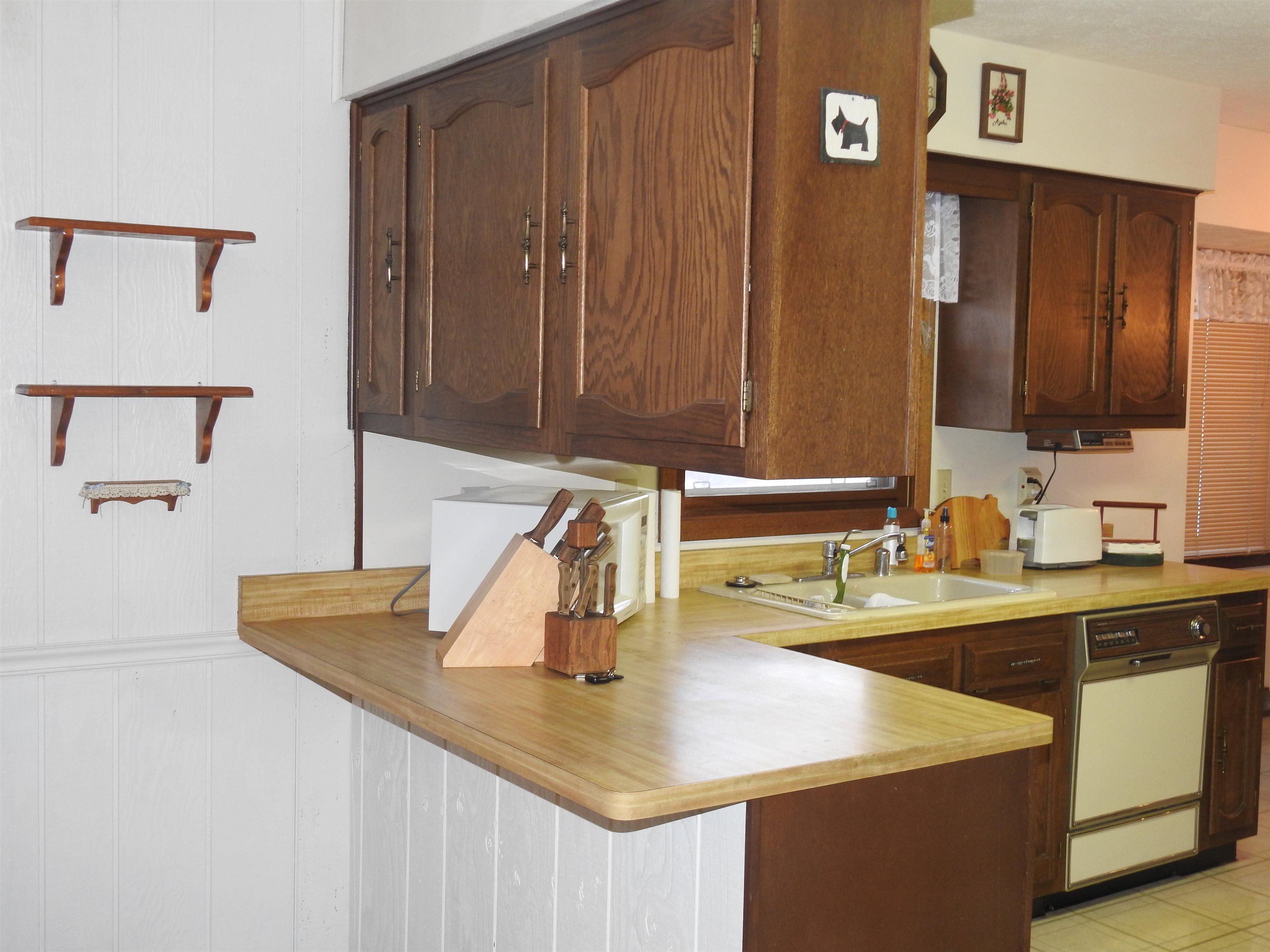 7312 Cornflower Road Cherry Valley, IL 61016 - Photo 10 of 40 Gallery Image 10
