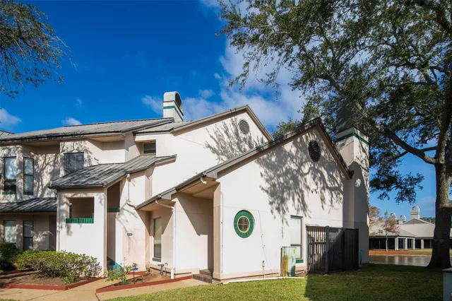 $1,750 | 4144 Greystone Way, Unit 504, Sugar Land, TX 77479