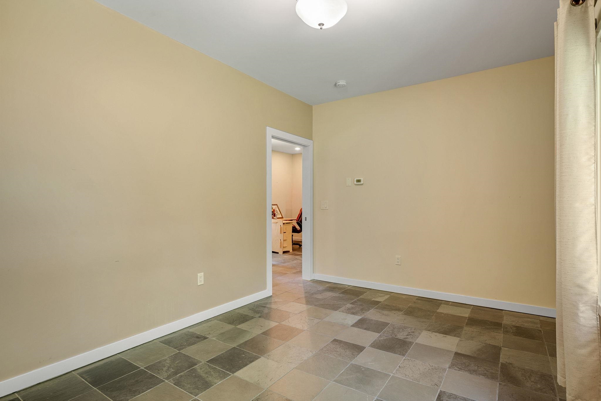 2021 Huntington Road Richmond, VT 05477 - Photo 27 of 58