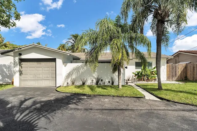 $12,500 | 2233 Southeast 15th Street, Pompano Beach, FL 33062