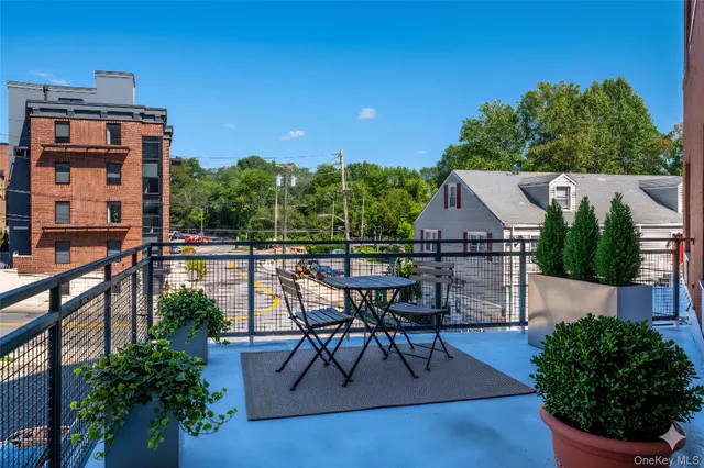$3,400 | 123 Mamaroneck Avenue, Unit 103, Mamaroneck, NY 10543