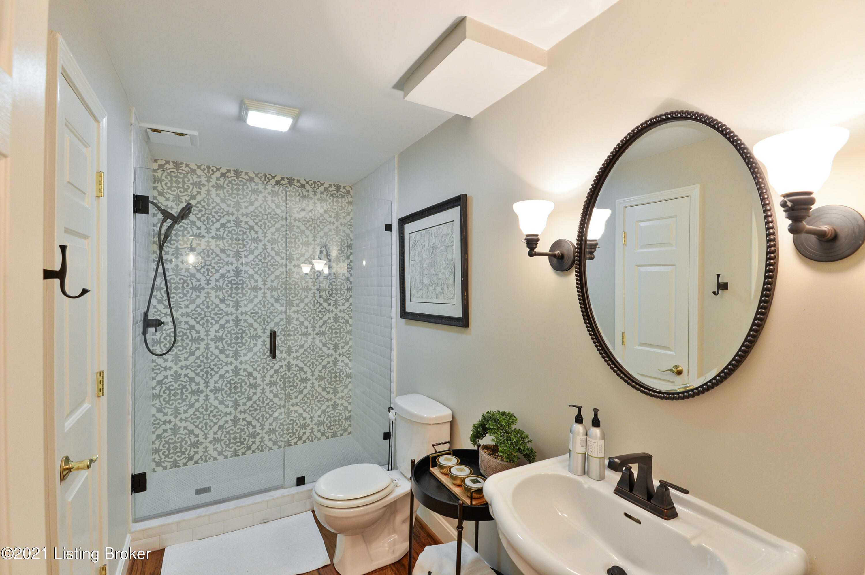 14015 Hickory Ridge Road Louisville, KY 40245 - Photo 29 of 48 048 - 20210602 3139