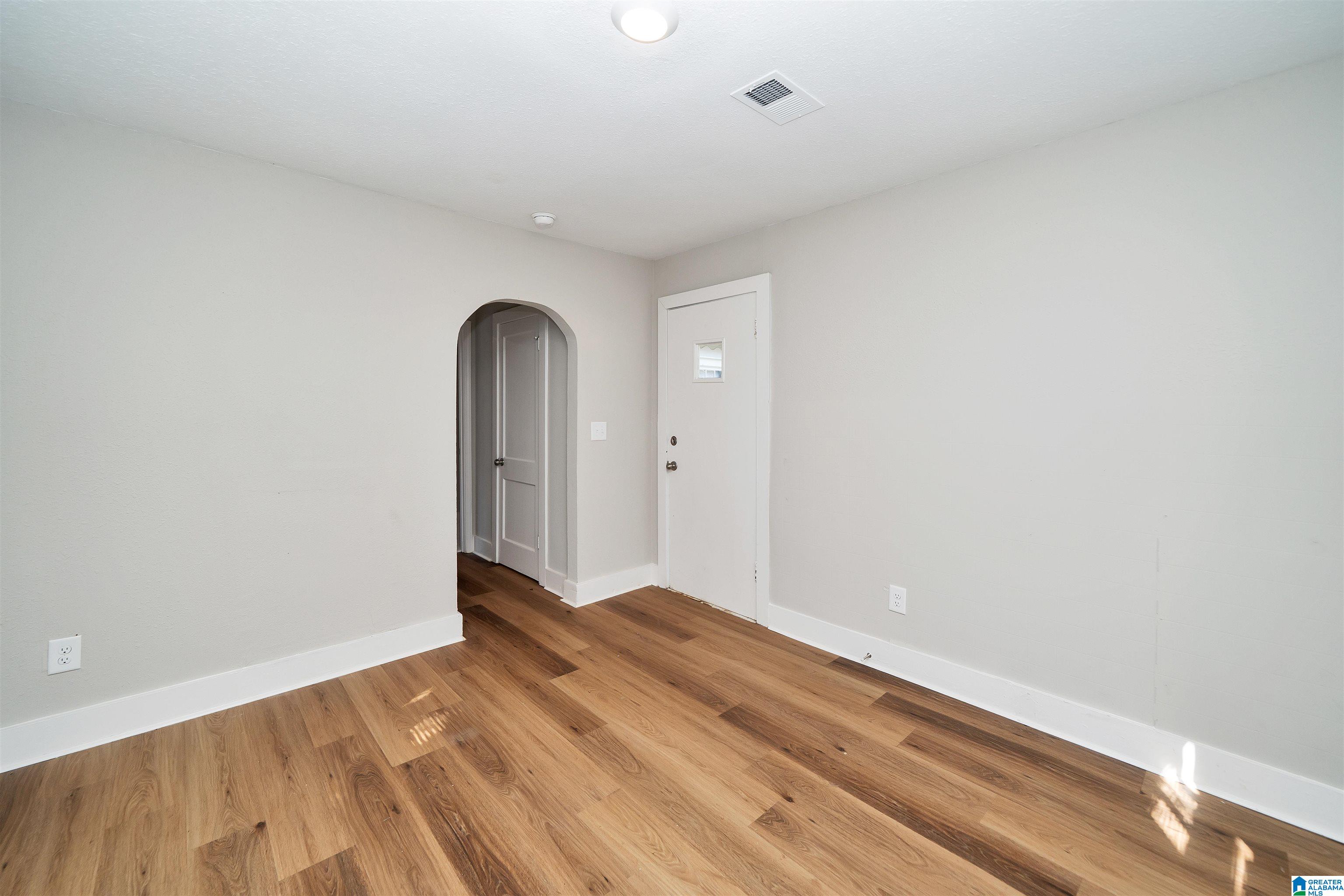 2201 14th Street Southwest Huntsville, AL 35805 - Photo 12 of 13