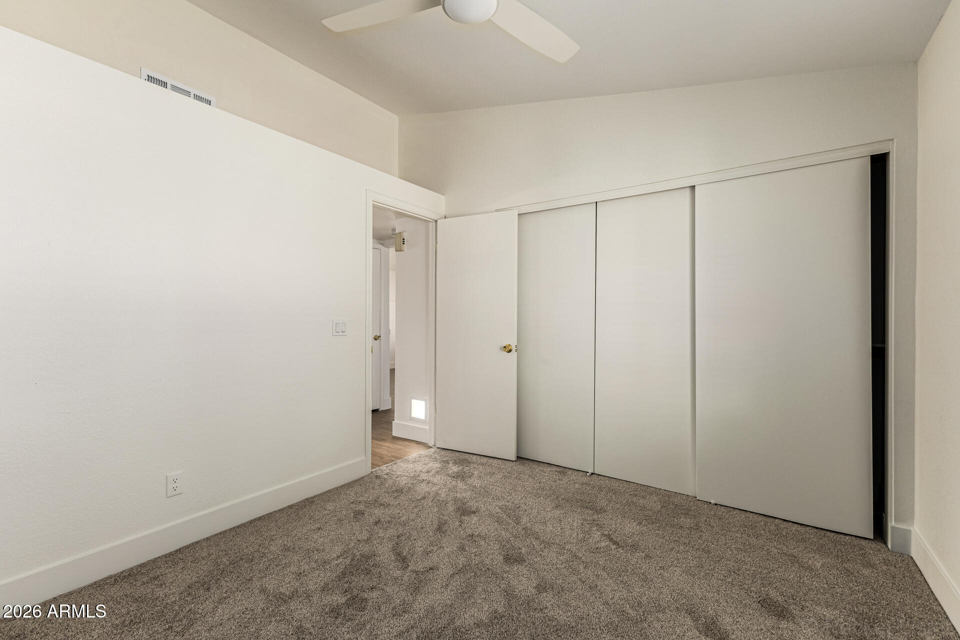 860 North McQueen Road, Unit 1092 Chandler, AZ 85225 - Photo 20 of 26 a view of an empty room