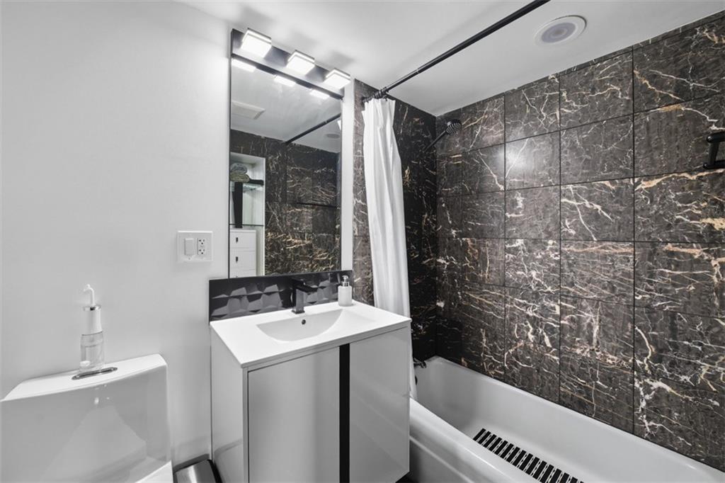 2285 Peachtree Street Northeast, Unit 1004 Atlanta, GA 30309 - Photo 9 of 15