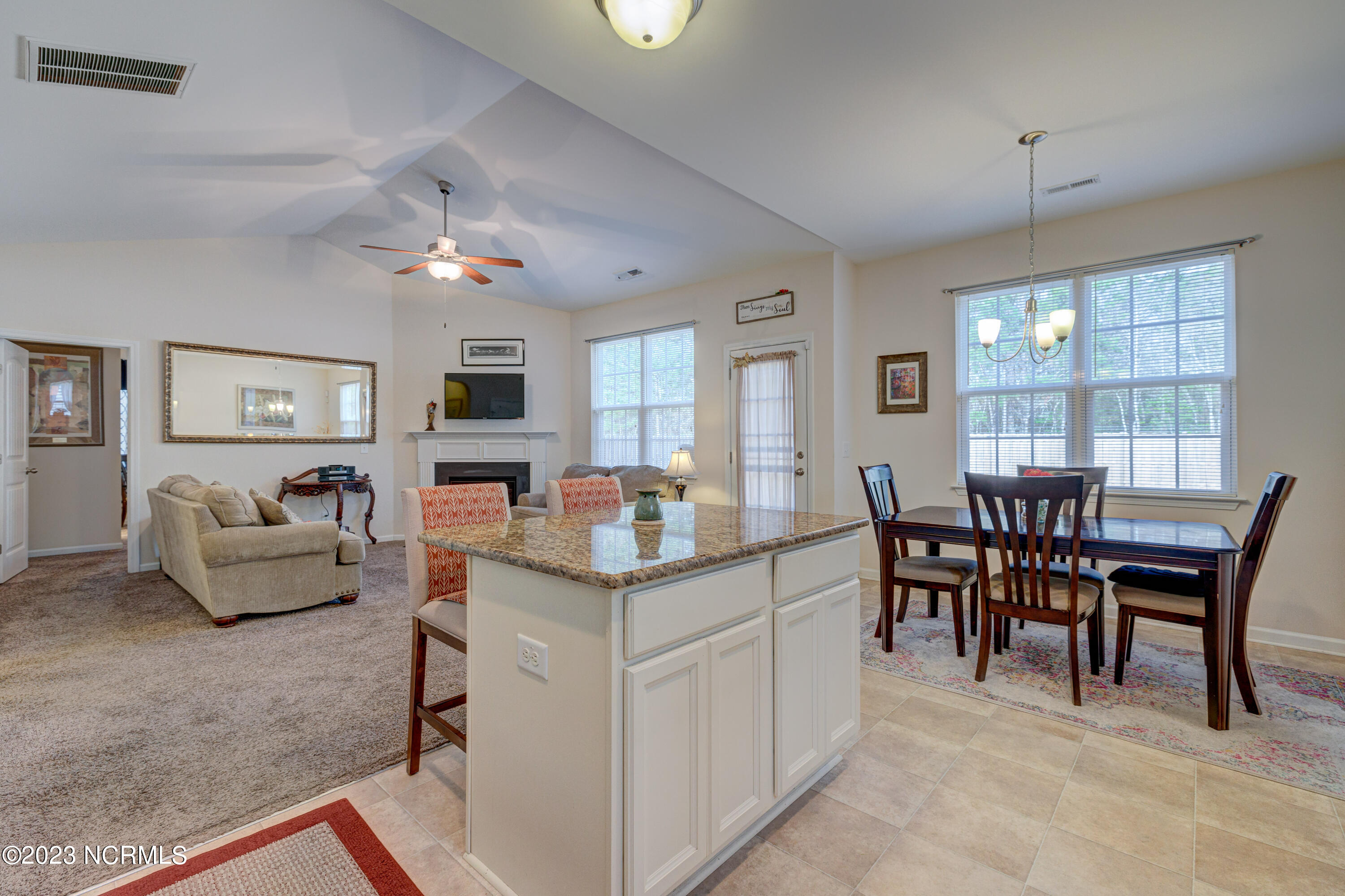 852 Heartwood Loop Road Leland, NC 28451 - Photo 7 of 34 Living/dining