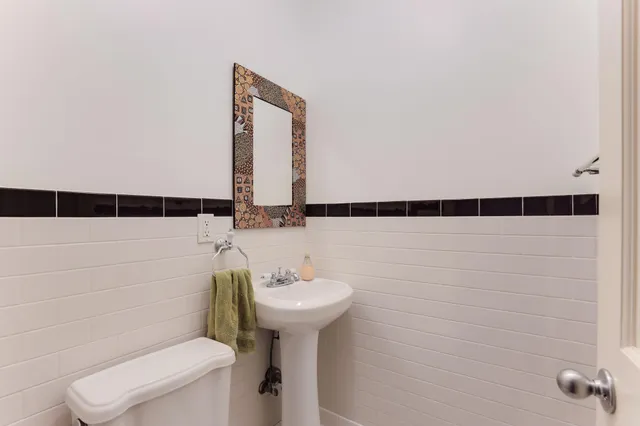 $2,000 | 1520 Elliot Avenue, Unit 4, Minneapolis, MN 55404