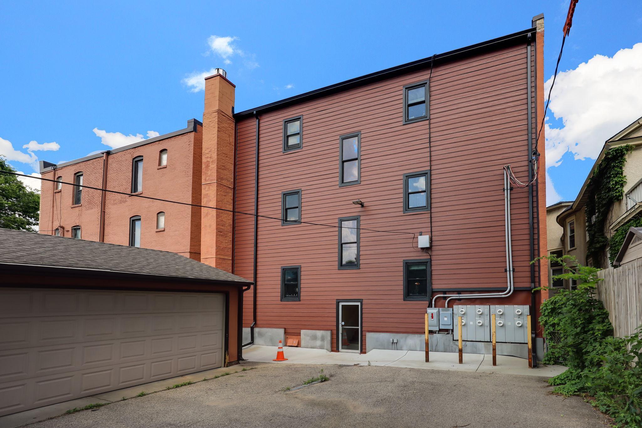 1520 Elliot Avenue, Unit 4 Minneapolis, MN 55404 - Photo 37 of 40