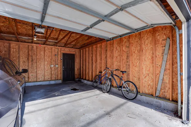 $2,000 | 1520 Elliot Avenue, Unit 4, Minneapolis, MN 55404