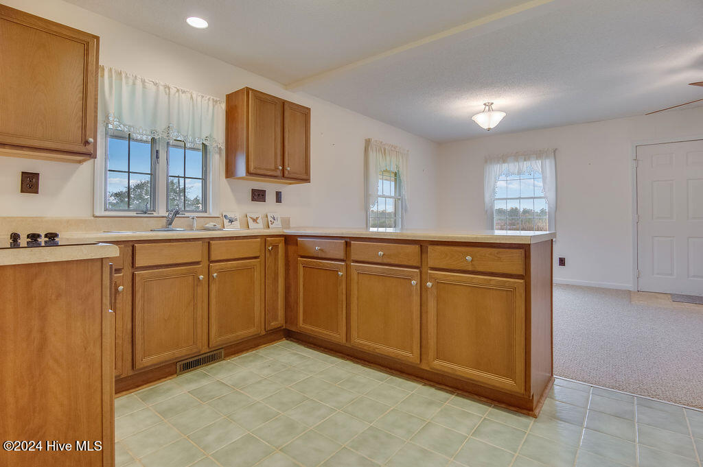 110 Wetherington Landing Road Stella, NC 28582 - Photo 20 of 41 DSC_8747