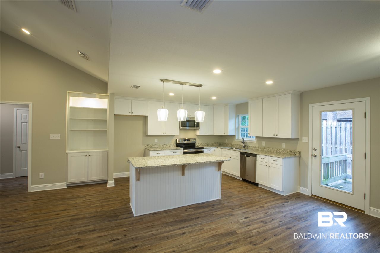 115 Chatam Loop Daphne, AL 36526 - Photo 4 of 22