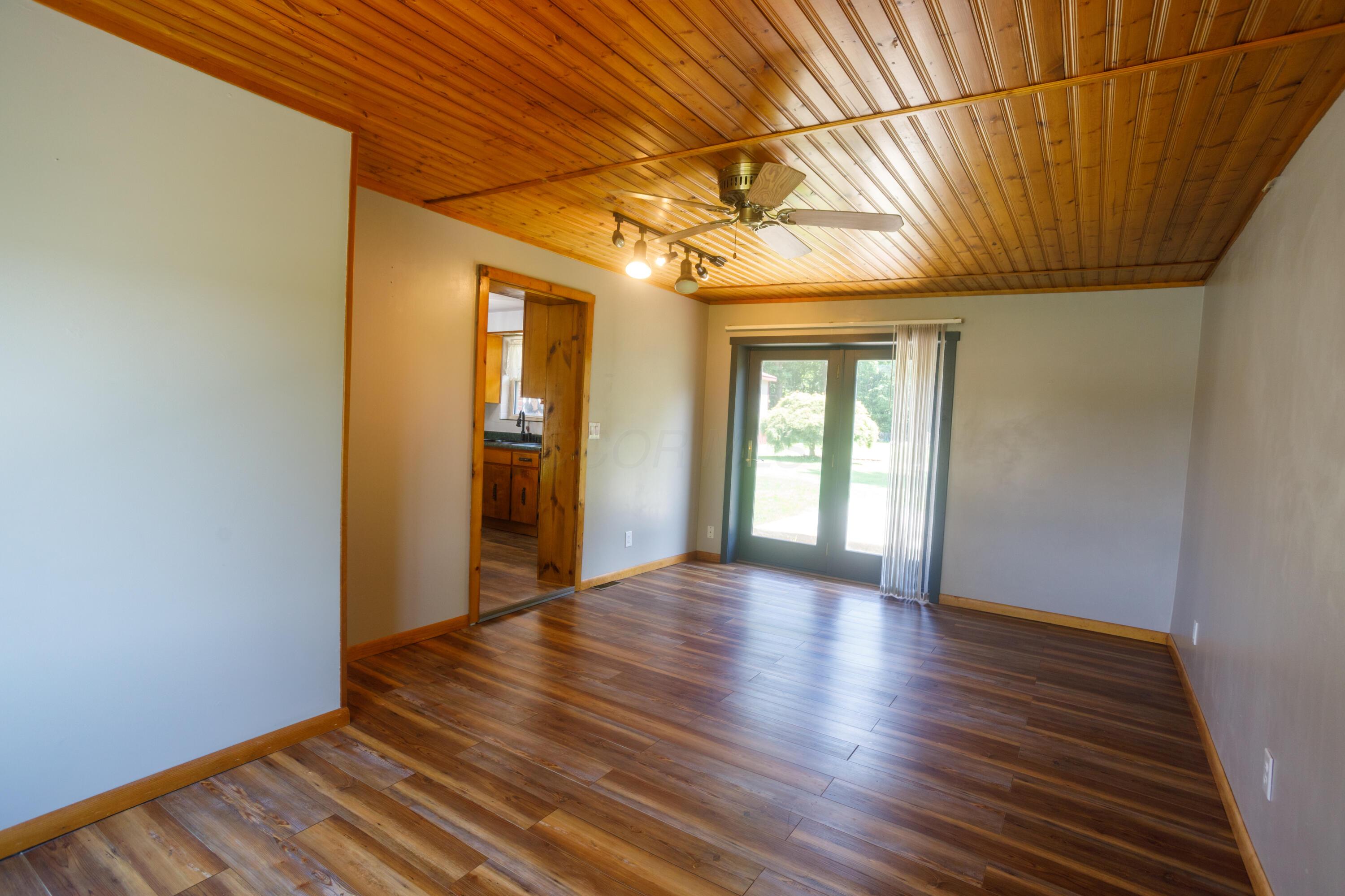 4008 Bosart Road Springfield, OH 45503 - Photo 17 of 27 WRE-4008Bosart--14