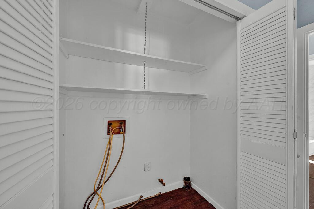 3608 South Bryan Street Amarillo, TX 79109 - Photo 8 of 18 laundry